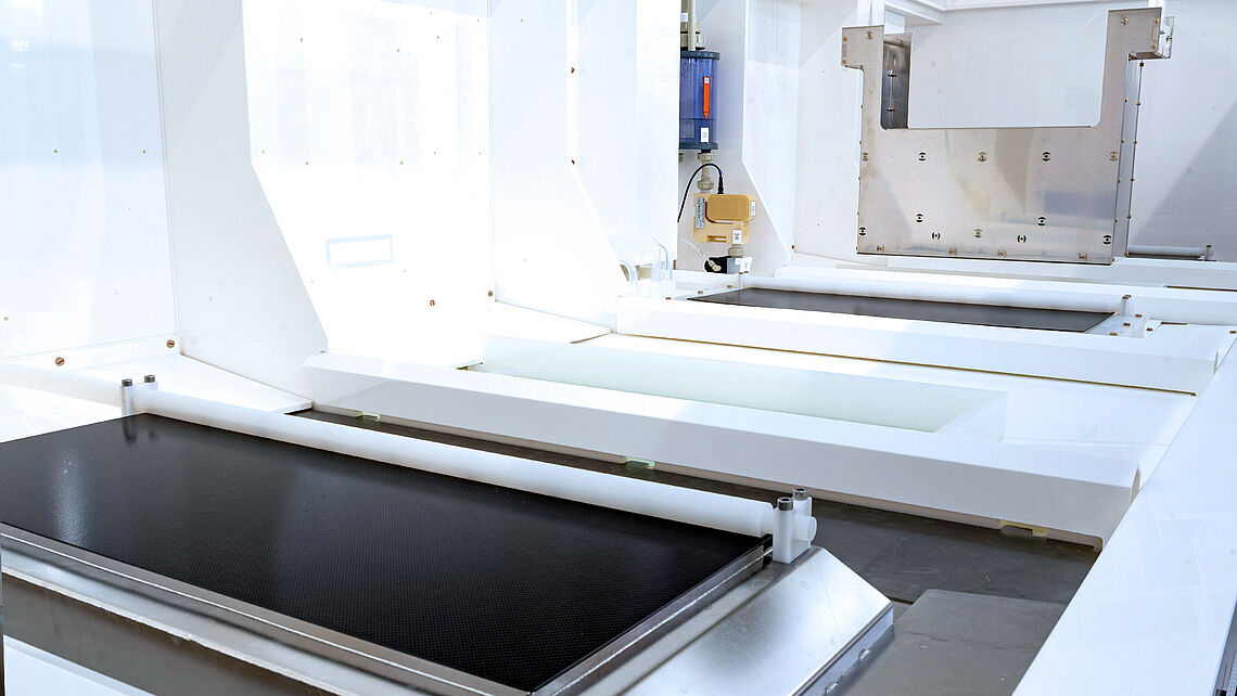 inside view Batchglass machine  inside view Batchglass machine