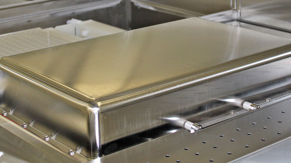 Stainless steel Vapor Dryer with an iconic contamination level < 1E10 