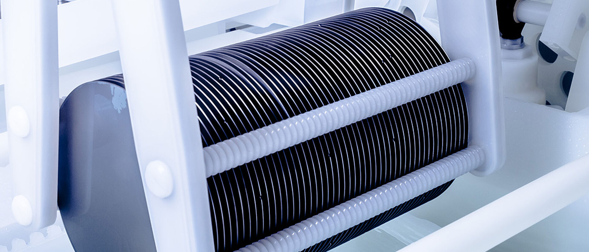 fully automated LMC carrier handling for wafers