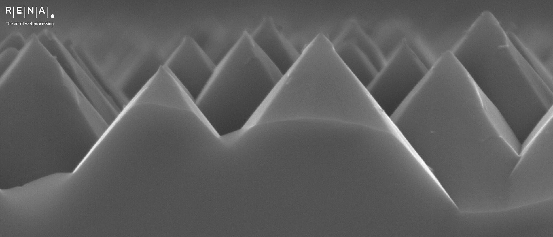 RENA MonoTEX Black and White Pyramides